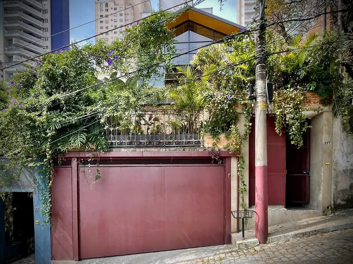 Degar Studios São Paulo 0*,  Brasilien